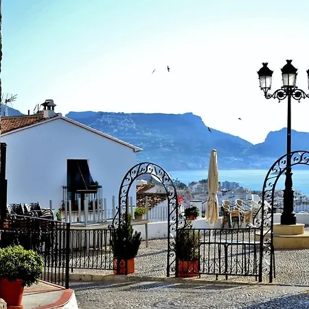 Holiday home House 3 Bds Seaviews Pool Wi-fi Calpe Altea Es *