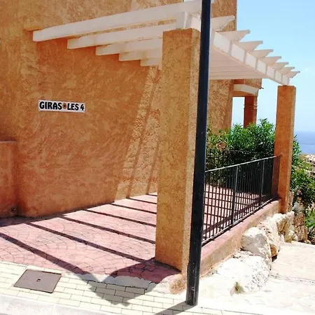 House 3 Bds Seaviews Pool Wi-fi Calpe Altea Es Holiday home