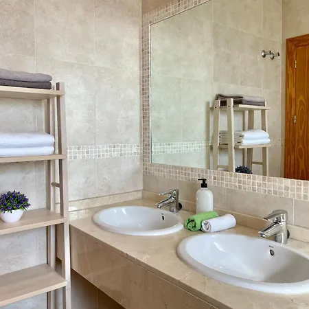 House 3 Bds Seaviews Pool Wi-fi Calpe Altea Es Holiday home