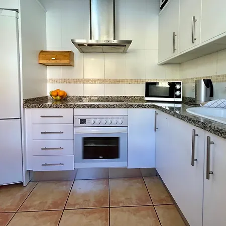 Holiday home House 3 Bds Seaviews Pool Wi-fi Calpe Altea Es