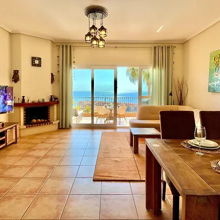 Holiday home House 3 Bds Seaviews Pool Wi-fi Calpe Altea Es Altea la Vieja